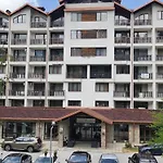 Gardens Forest A3 - Free Parking,free Baby Cot * 보로베츠